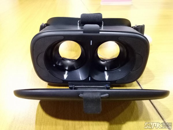 暴风魔镜“白日梦”评测 玩转VR就是这么简单
