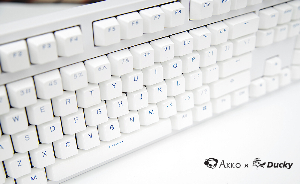 Akko Ducky发布3108 PBT二色版本机械键盘